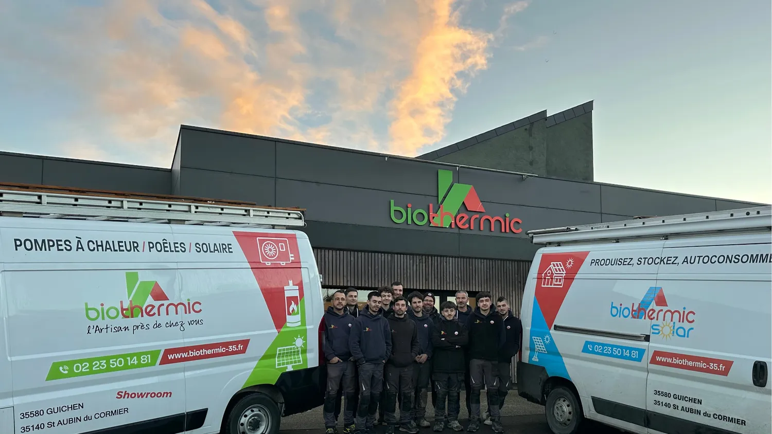 Technicien Biothermic intervenant sur un équipement de chauffage à Saint-Malo